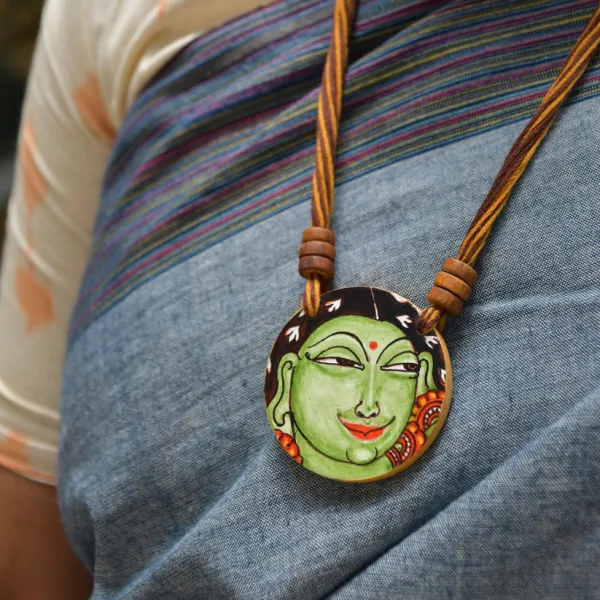 Dây Chuyền Trang Trí Thủ Công Rishika